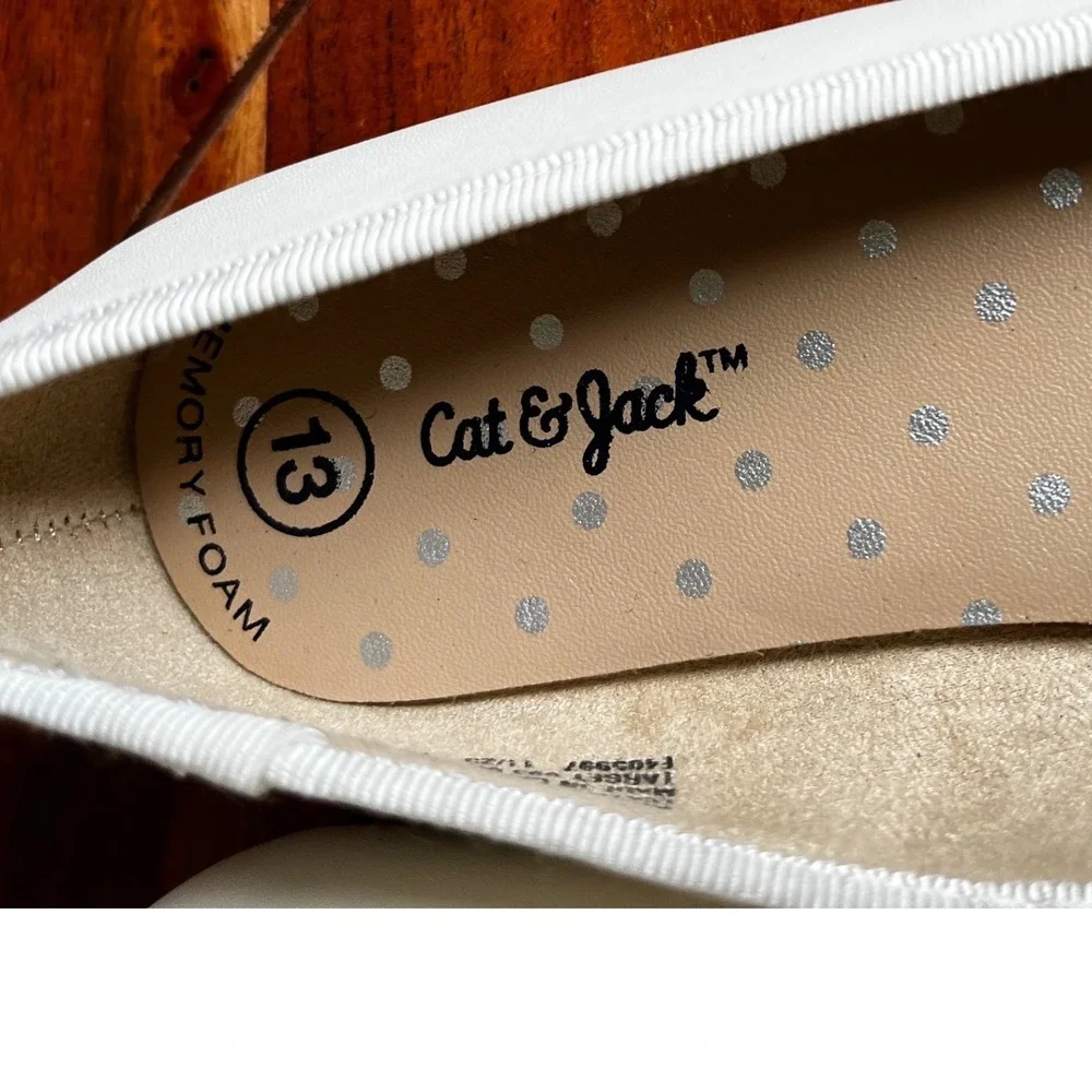 Cat & Jack Diana Kids White Ballet Flats Memory Foam Bow Shoes Size 13‎ NEW